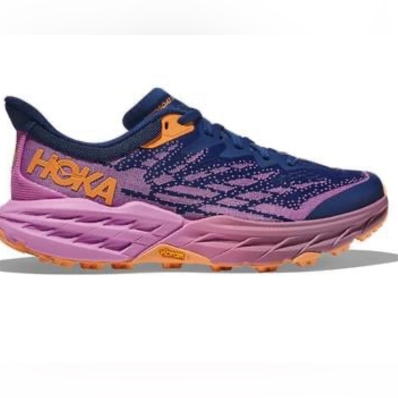 Hoka Shoes - Women's Hoka Speedgoat 5/size 6.5